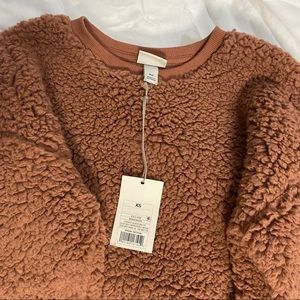 NWT Sherpa pullover
